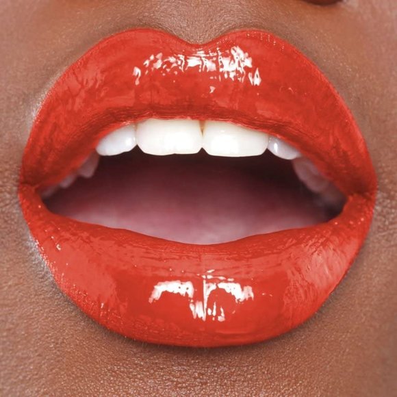 KARITY THE GLOSS HIGH-SHINE LIP GLOSS EXTRA, EXTRA Candy Apple Red - Picture 5 of 7